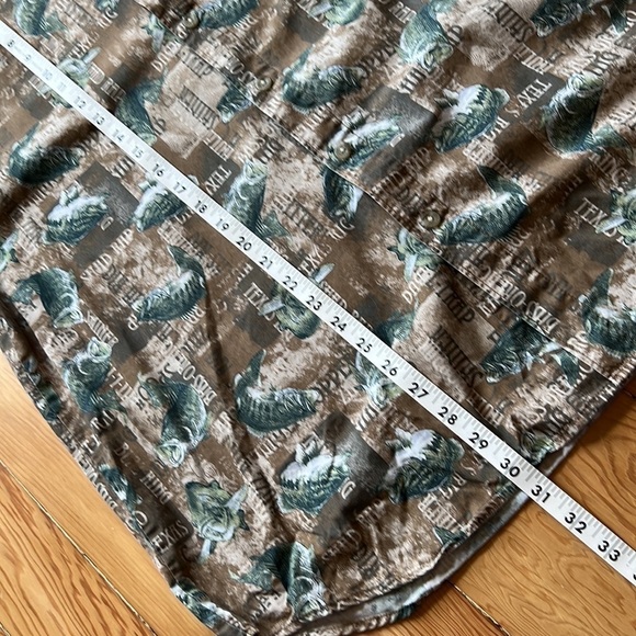 COLUMBIA SPORTSWEAR Men's Short Sleeve Button Down Graphic Fish Shirt Large - Picture 8 of 10